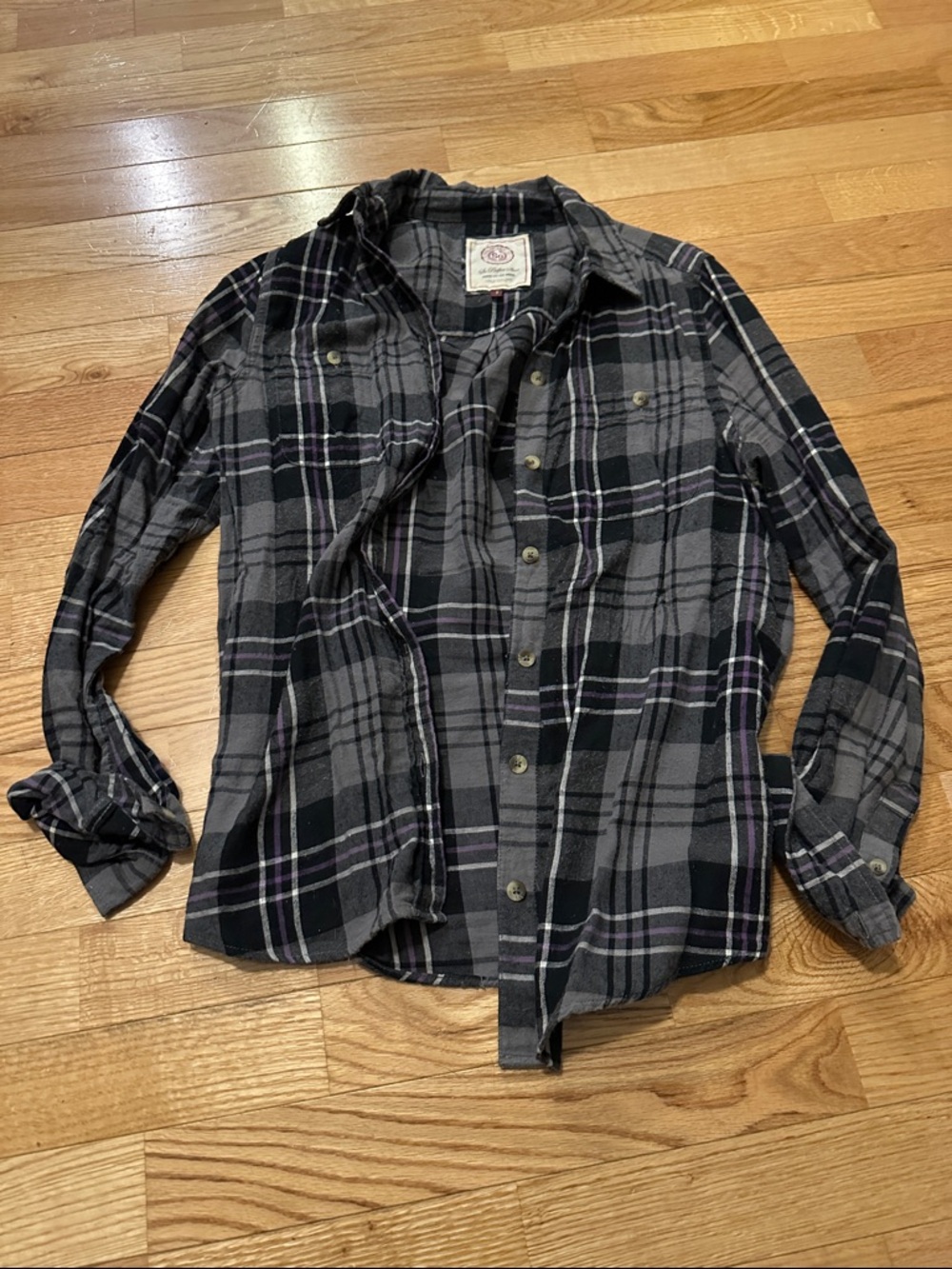 SO Women's Gray and Black Plaid Button-Down Shirt